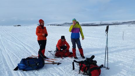 Norwegen: Eine Woche in der Finnmark mit Langlaufskiern und ohne Auto